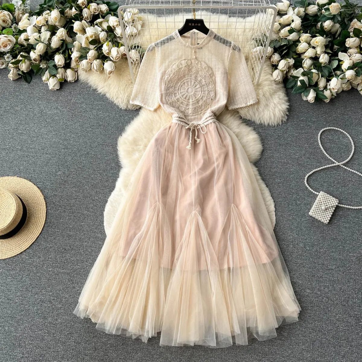 Abito lungo estivo in tulle per donna Beige traforato patchwork di pizzo midi abiti da ballo femminili ricami da sera di lusso