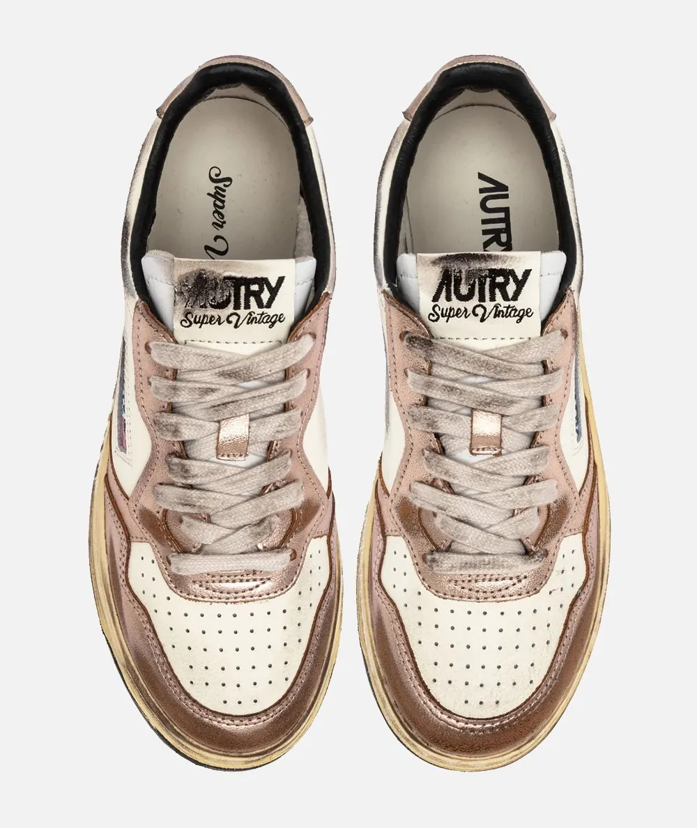 AUTRY DONNA--Medalist Low Super Vintage leather sneakers