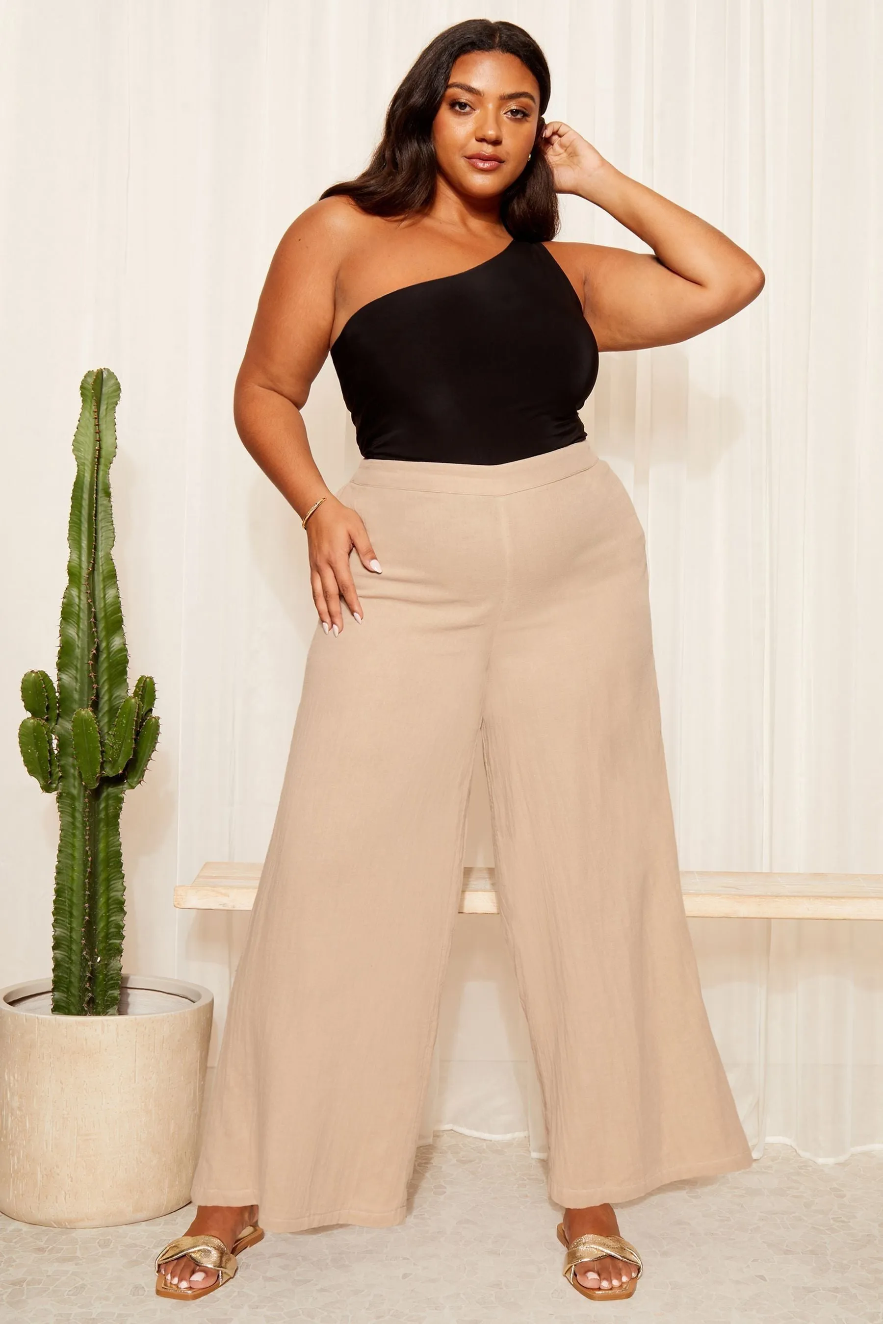 Curves Like These - Look in lino con fondo ampio Pantaloni