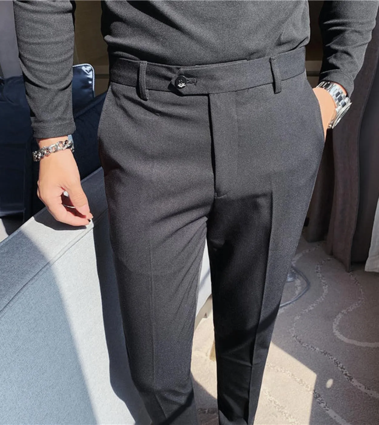 Pantaloni da uomo primavera ed estate nuovi casual slim tinta unita a vita media piedi piccoli pantaloni da uomo elastici dritti