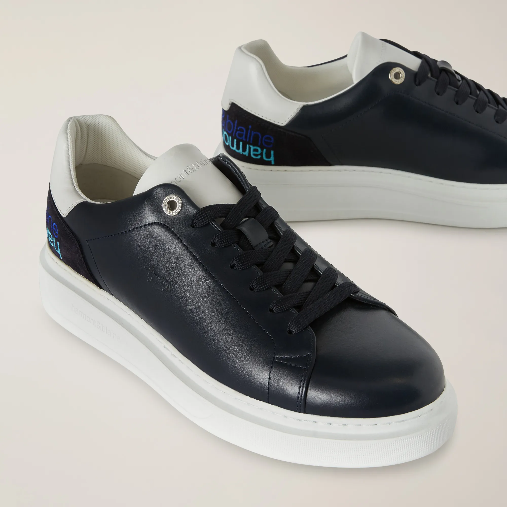 Sneaker In Pelle Con Scritta in Blu: Nuovi arrivi Di Lusso | Harmont & Blaine®